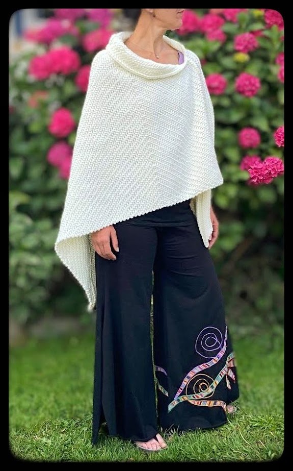 Poncho Otoño (tejido telar) lana tirreno